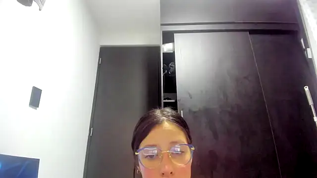 XXX chat uživo modela Miranda-cambell