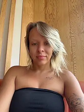 LikaCat's Live XXX Chat