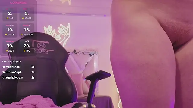 XXX chat uživo modela SABRIINA_TAY