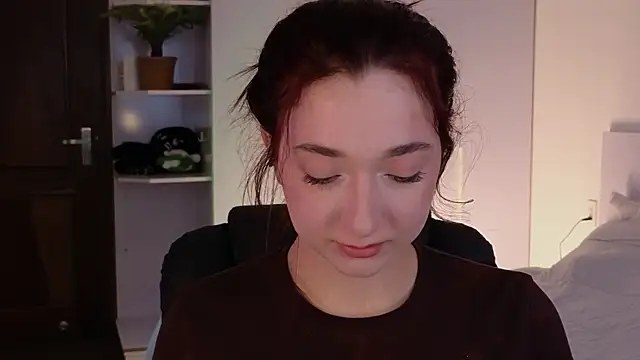 YasmineWest's Live XXX Chat