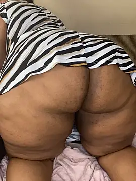 Amandious Live XXX Chat