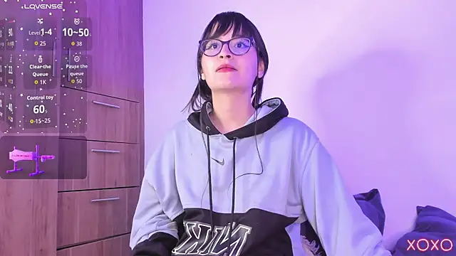_urcutekitty's Live XXX Chat