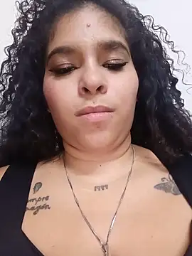 katalella_22hot 现场XXX聊天