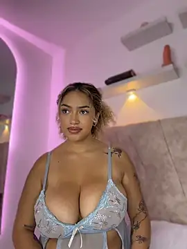 Maddy_Beluci live XXX chat