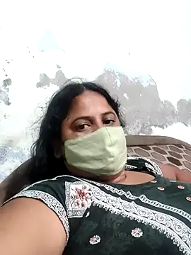 Hot_indian_Milf's Live XXX Chat