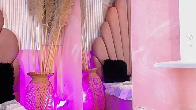 Kyomi_Hunt Chat XXX in diretta