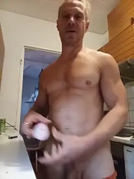 AthleticWomenizer2: διαδικτυακό σόου στην κάμερα