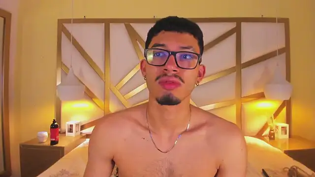 Jaxon_Carter Adlı Modelin Canlı XXX Sohbeti