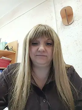 دردشة Office_Albertina الجنسية المباشرة