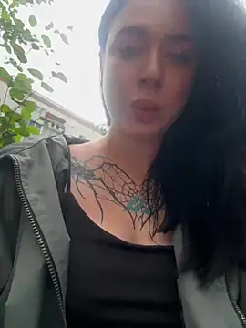 AlishaOfThorns Chat XXX in diretta