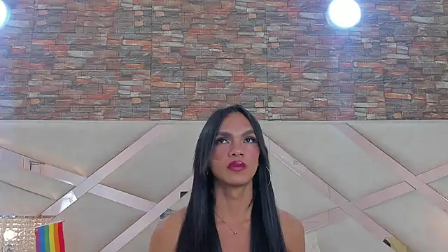 Antonella_Dosoller Adlı Modelin Canlı XXX Sohbeti