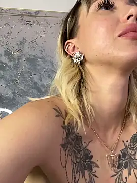 TeaseBabeXXX Live XXX-Chat