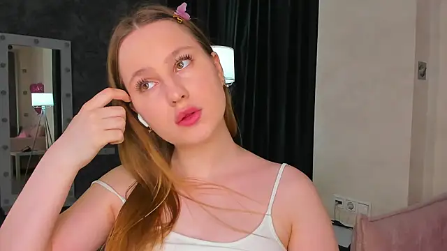 Chat XXX en directo de Candy_Cansew