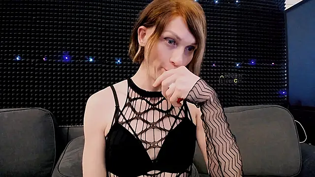 Hardy_Green Live XXX-Chat