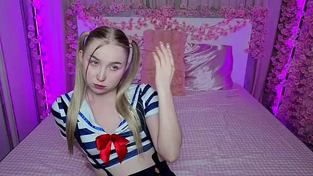LilyStarlight's Live XXX Chat