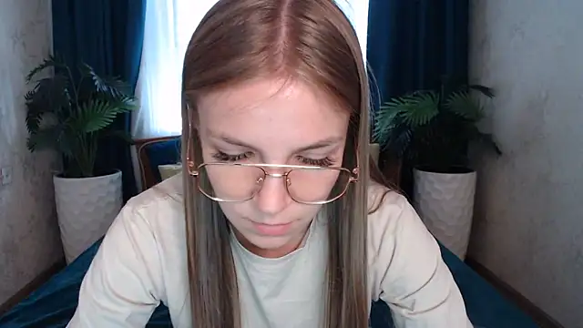 HitGyrl's Live XXX Chat