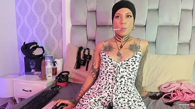 Pandora_nyxのライブXXXチャット