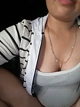 25quydau89 Live XXX Chat
