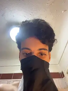 moroccan_boyy Adlı Modelin Web Kamerası Şovu