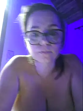 XXX chat uživo modela MariaPau_83
