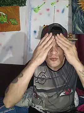 Živý XXX chat Desmon-may_kiin