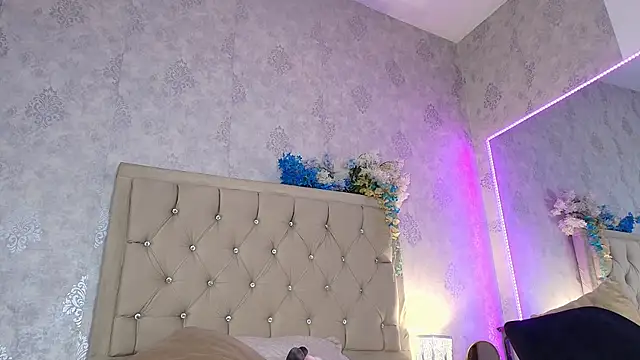 nini_love01 – Naživo XXX chat