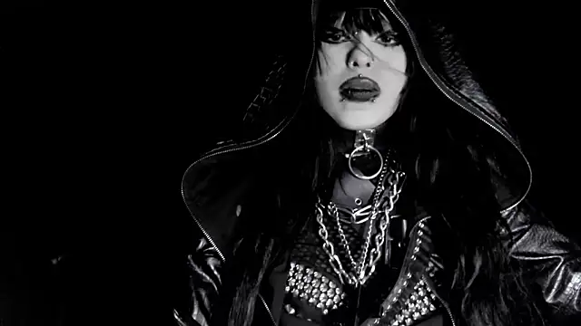 XXIOUX – Live XXX-chat