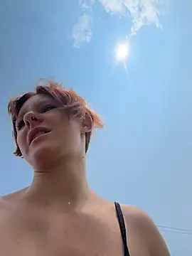 Chat +18 de NinaParri ao vivo