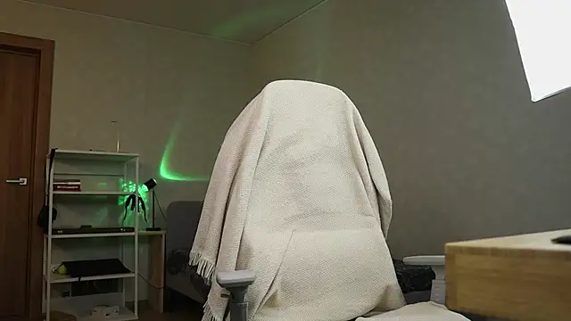 MrbigLouisn Live XXX chat