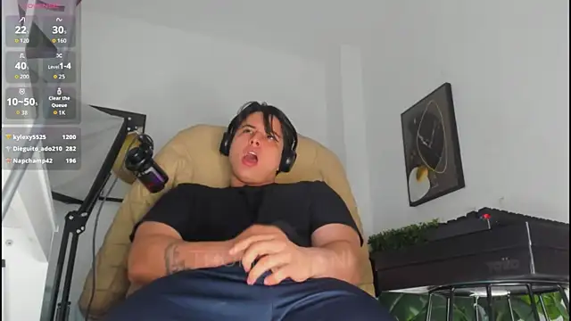 Chat XXX en directo de Thom_Ohtani