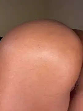 دردشة KIARAPRETTY الجنسية المباشرة