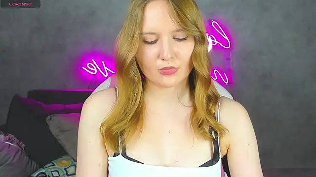 Emmaa_Kimm Chat XXX in diretta