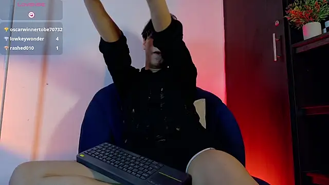 lui_x_dust's Live XXX Chat