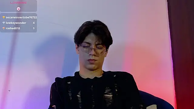 lui_x_dust 现场XXX聊天