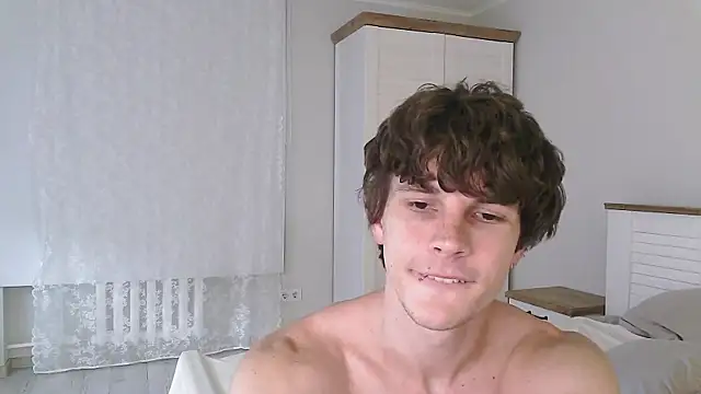 Eric_Crush's Live XXX Chat