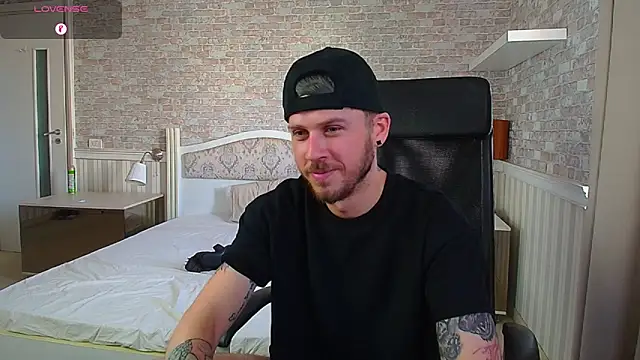JonahShaw 라이브 XXX 채팅