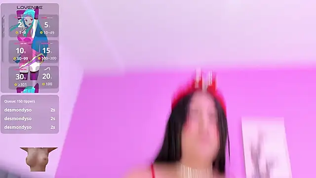Chat +18 de caroline_bigboobs1 ao vivo