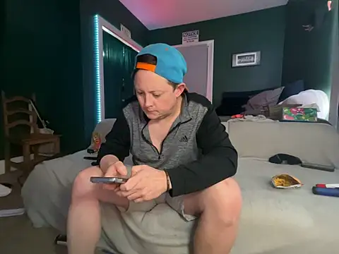 צ'אט XXX בשידור חי של thick_d_energy1
