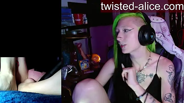 Twisted_Alice Obrolan Langsung XXX