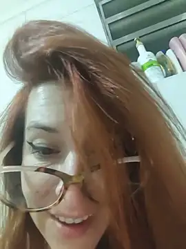 belliginger élő XXX-chatje