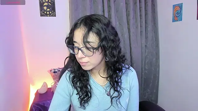 indra_cam Adlı Modelin Canlı XXX Sohbeti