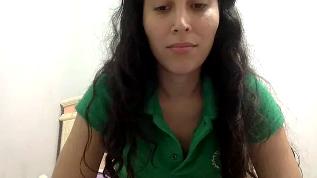 Chat XXX en directo de LatinDoll8