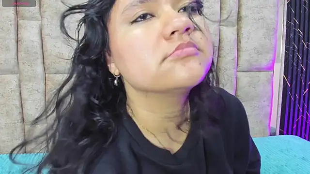 natasha_adam21's Live XXX Chat