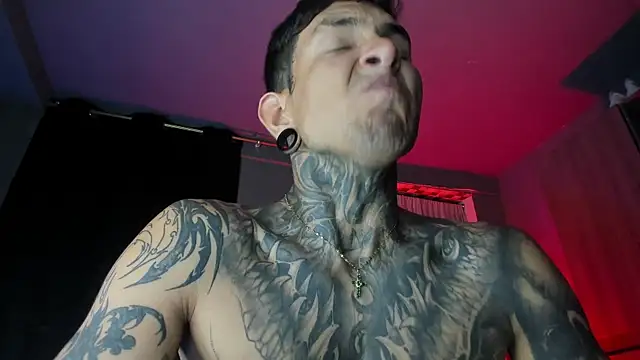 Chat XXX Live Travisttanner28