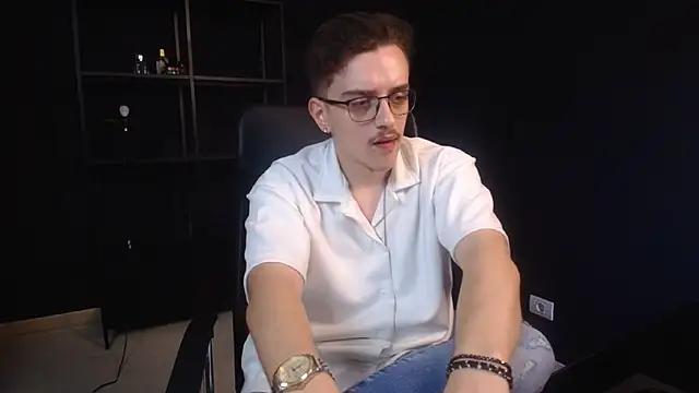 FelixStarkk 现场XXX聊天