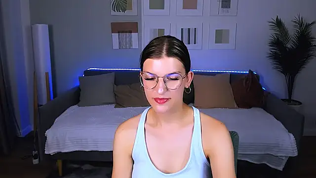 AnnaThorne Chat XXX in diretta