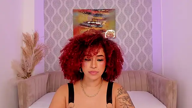 Nikki_Rousmel Chat XXX in diretta