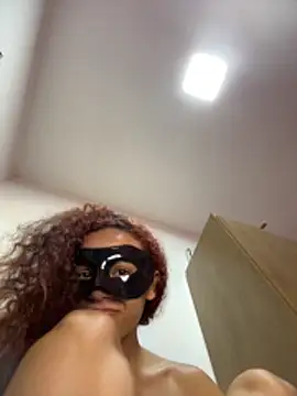 Chat +18 de gabrielasausa30 ao vivo