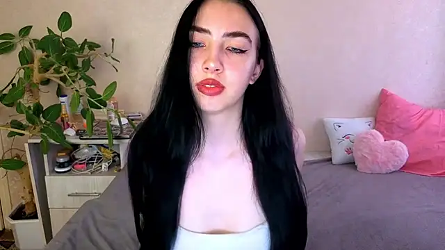 Chat XXX ao vivo de WildKittenX_