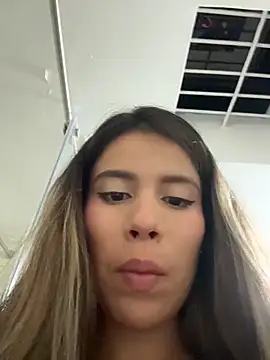EMILIIA_RICHTER__のライブXXXチャット